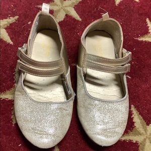 Osh kosh bgosh girls size 1 sparkle dress shoes
